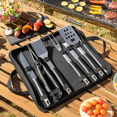 Kit ustensiles barbecue avec mallette en extérieur