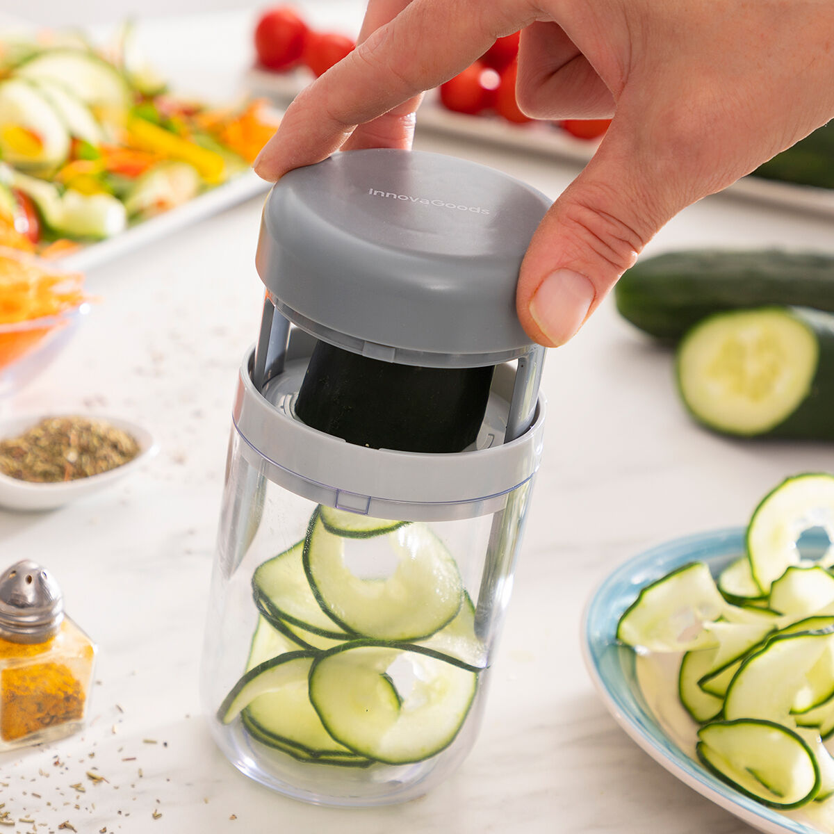 Coupe-légumes en Spirale et Râpe InnovaGoods
